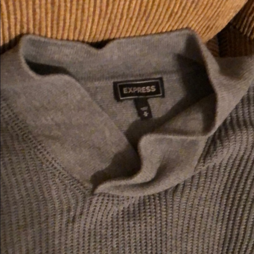 Express Sweater - Picture 2 of 2